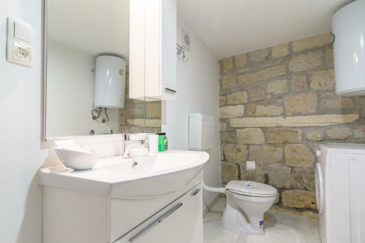 Studio Apartman Rea Trogir Extérieur photo
