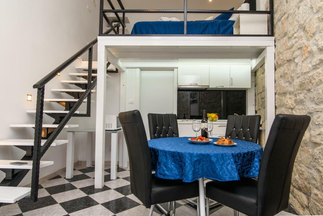 Studio Apartman Rea Trogir Extérieur photo
