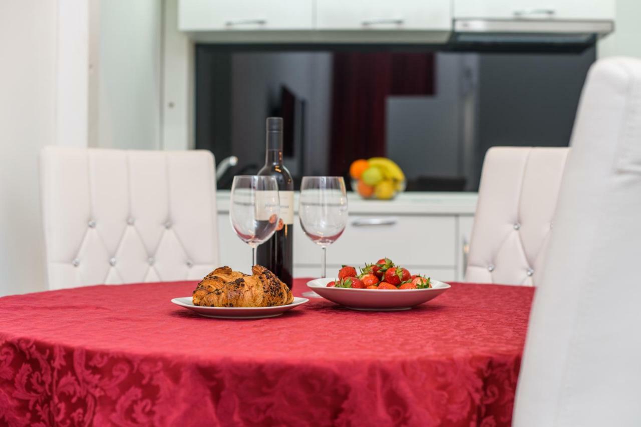 Studio Apartman Rea Trogir Extérieur photo